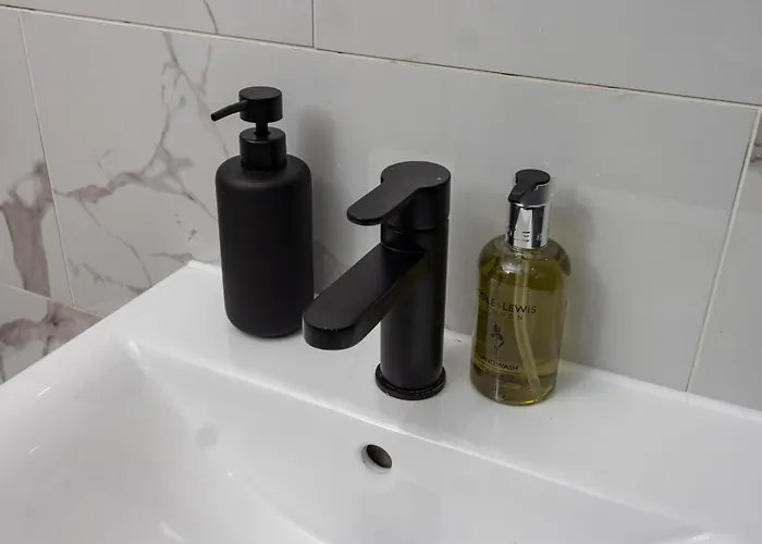 Апартаменти Heart Of Gem 2 Bed 2 Bathroom *